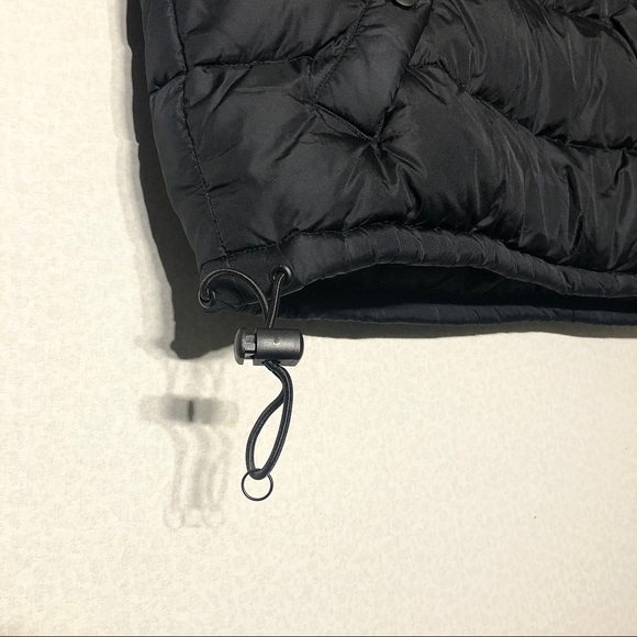 Black half zip puffer jacket - Picture 3 of 4